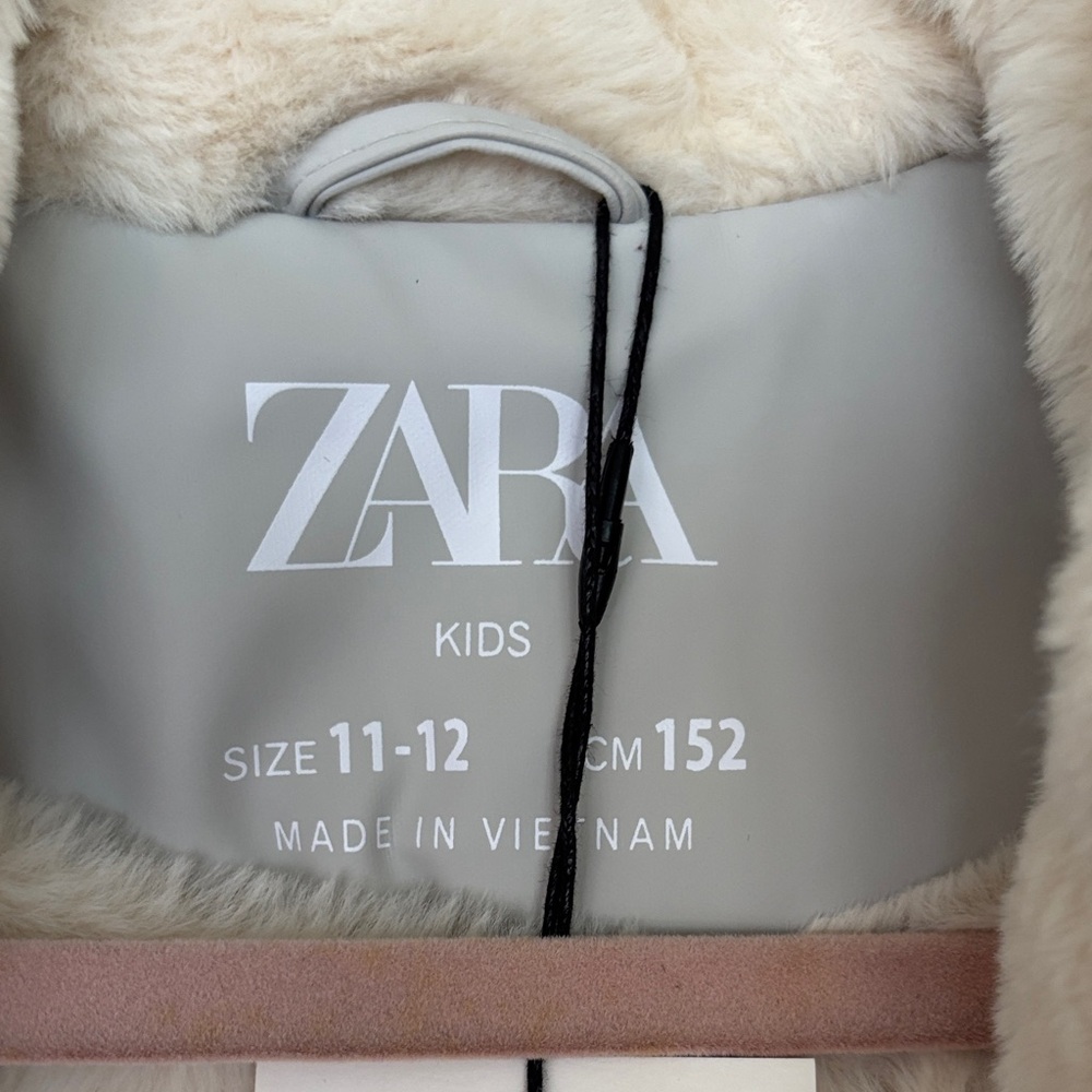ZARA Cream Faux-Fur Lined Teddy Jacket - Picture 3 of 10